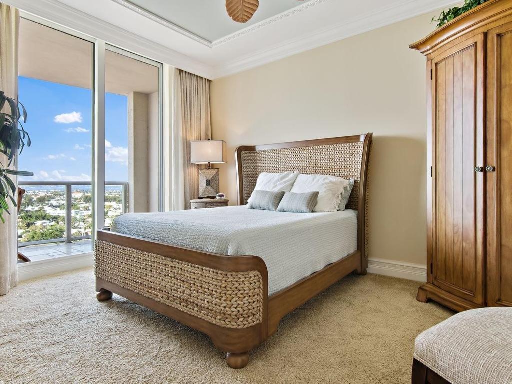 Ritz Carlton Luxurious Residence On Singer Island ริเวียราบีช ภายนอก รูปภาพ